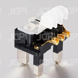 What is a UK plug?