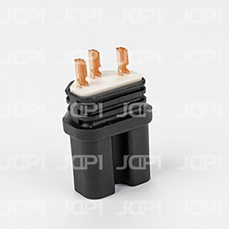 C15 connector, 3 pole J20-4